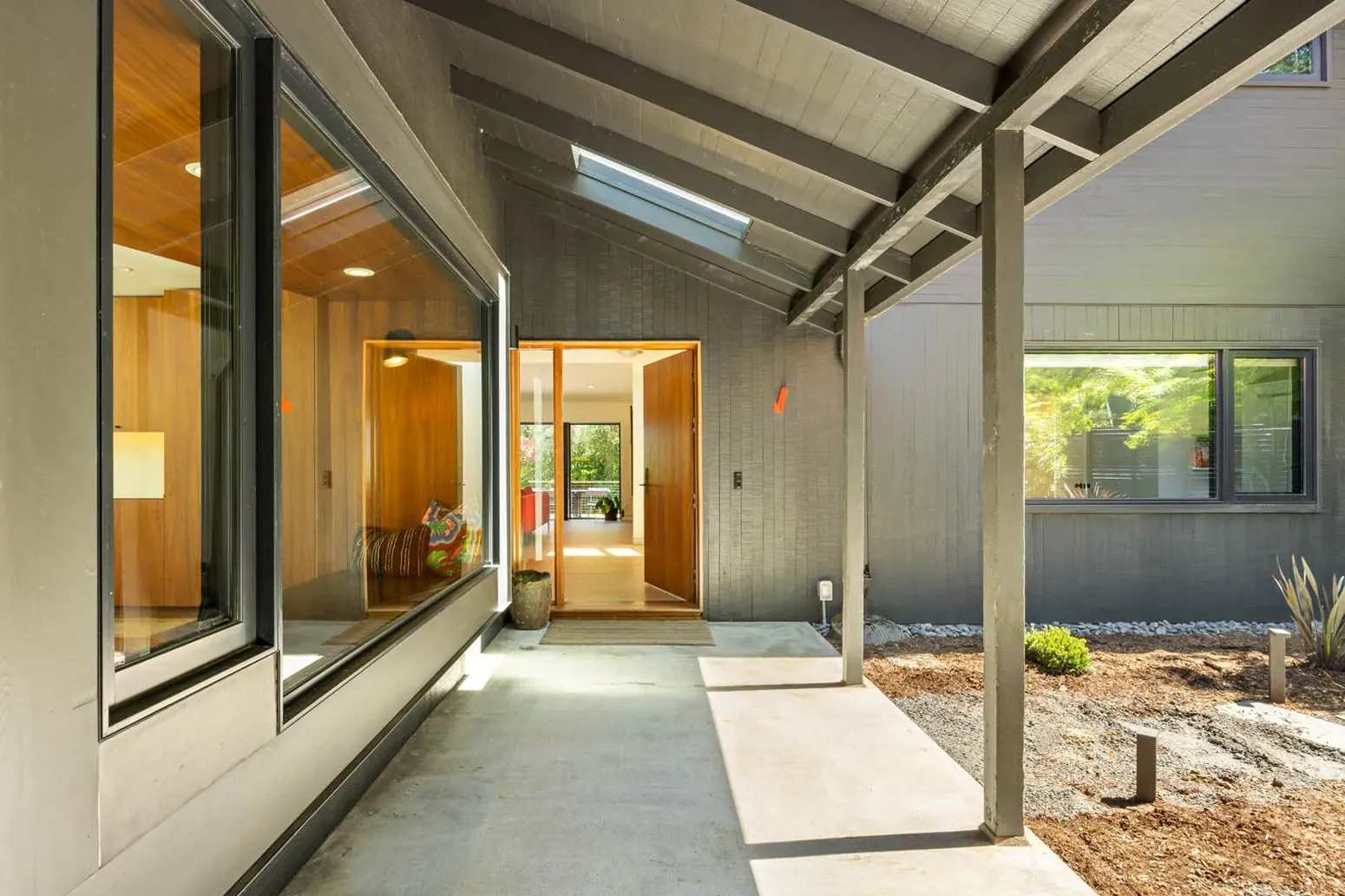 020-2930 NW Quimby St 97210-20e