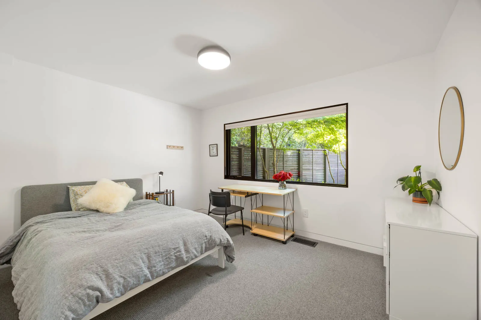 055-2930 NW Quimby St 97210-55e