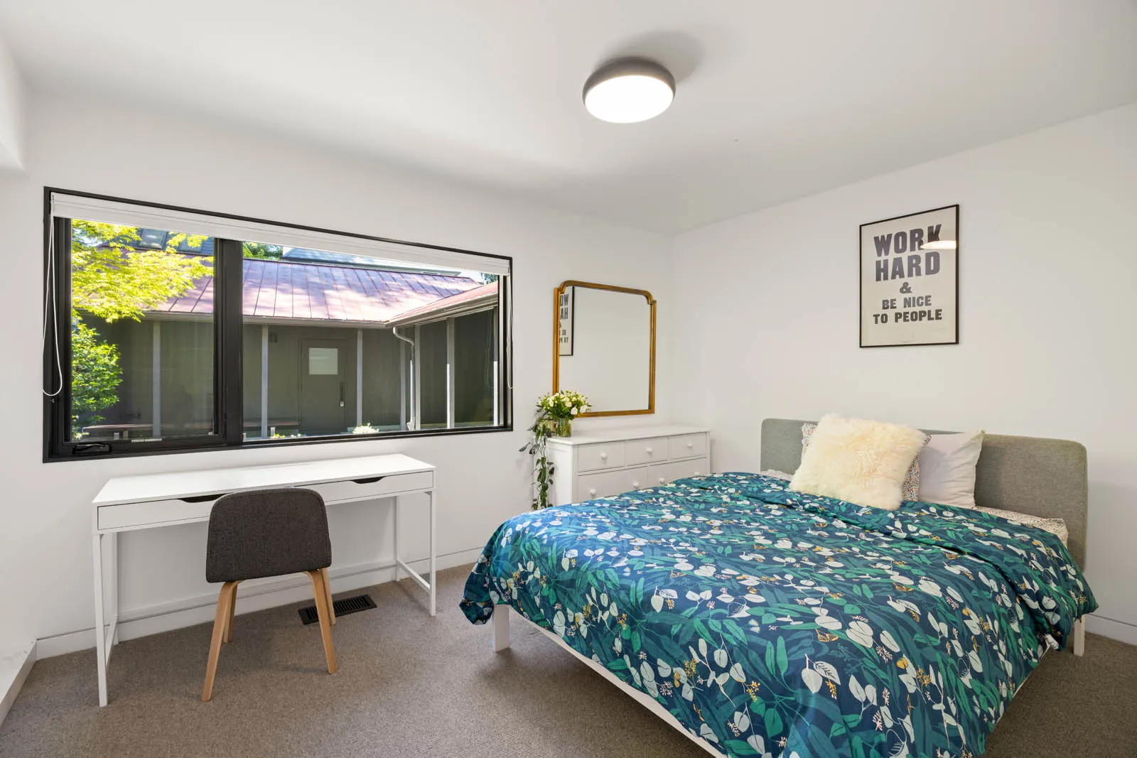 059-2930 NW Quimby St 97210-59e