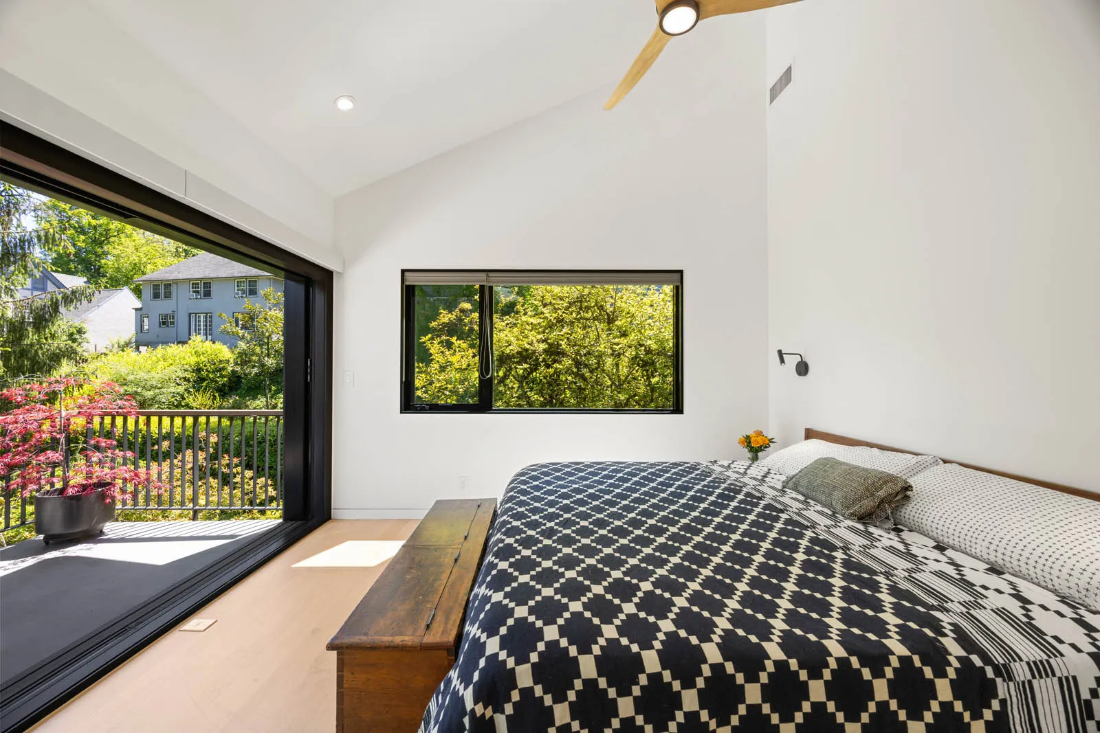 081-2930 NW Quimby St 97210-81e